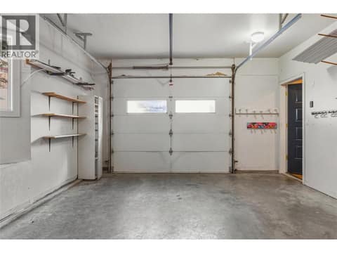 725 Monashee Road, SilverStar, photo 22