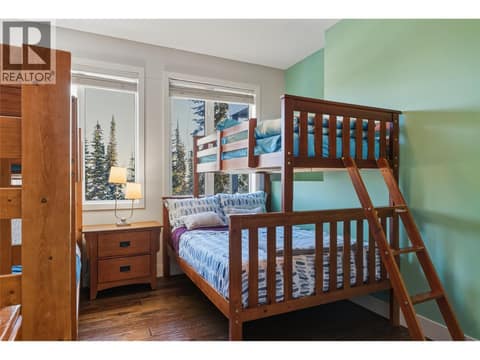 725 Monashee Road, SilverStar, photo 28