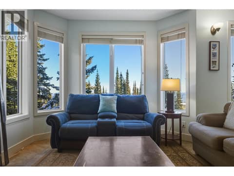 725 Monashee Road, SilverStar, photo 9