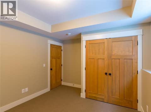 9966 Purcell Drive, SilverStar, photo 32