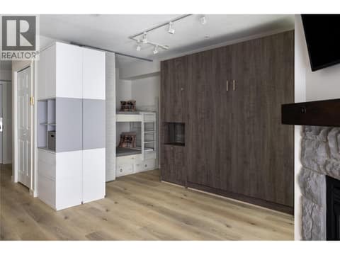 Murphy Bed and Bunk Beds