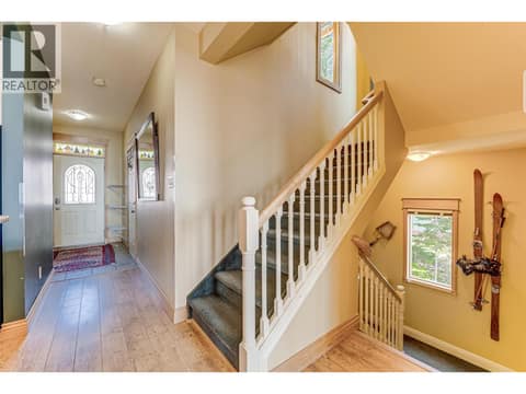 635 Monashee Road, Unit 8, SilverStar, photo 19