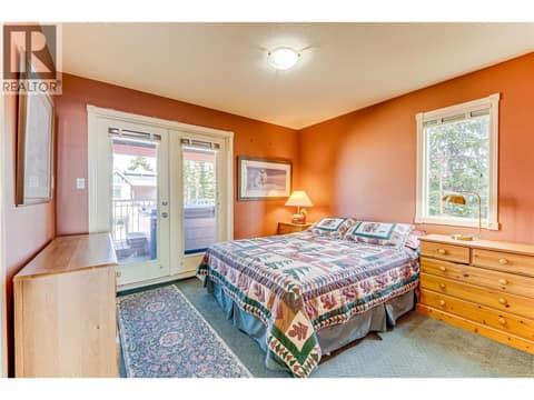 635 Monashee Road, Unit 8, SilverStar, photo 27