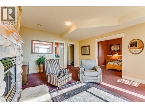 635 Monashee Road, Unit 8, SilverStar, photo 39