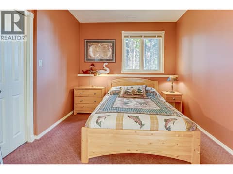 635 Monashee Road, Unit 8, SilverStar, photo 40