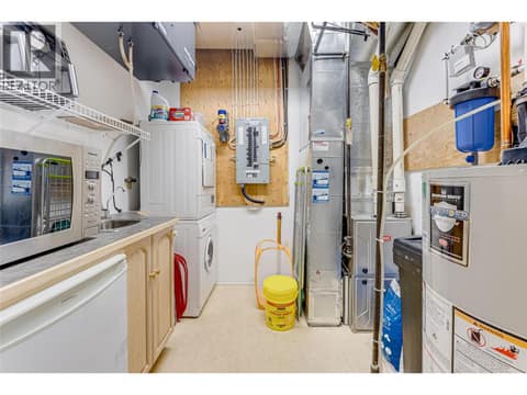 635 Monashee Road, Unit 8, SilverStar, photo 43