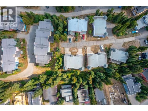 635 Monashee Road, Unit 7, SilverStar, photo 40