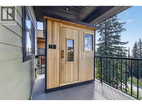 9823 Cathedral Drive, SilverStar, photo 21