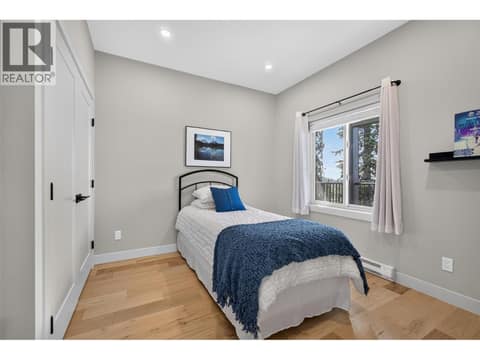 9823 Cathedral Drive, SilverStar, photo 35