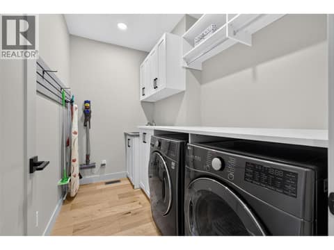 9823 Cathedral Drive, SilverStar, photo 31