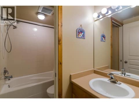9802 Silver Star Road, Unit 204, SilverStar, photo 17