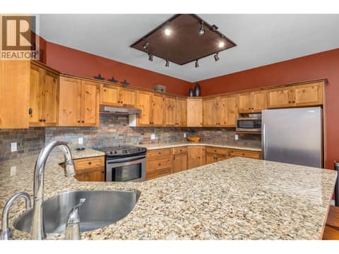 720 Monashee Court, SilverStar, photo 21