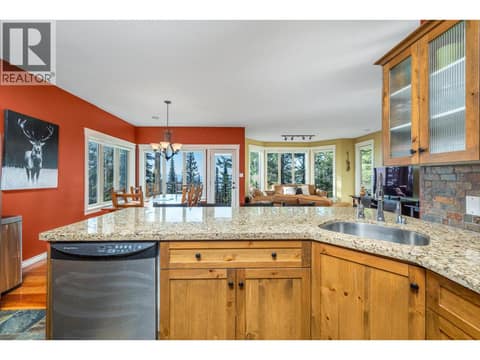 720 Monashee Court, SilverStar, photo 23