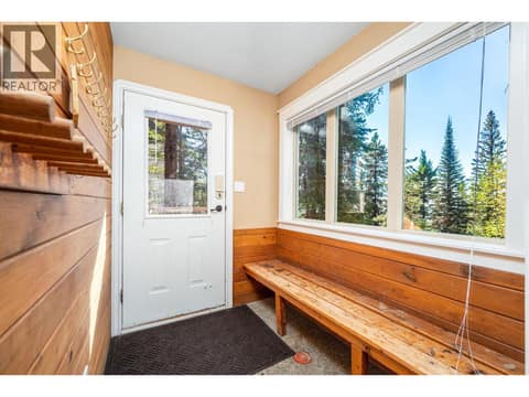 720 Monashee Court, SilverStar, photo 44