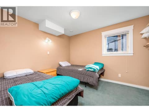 720 Monashee Court, SilverStar, photo 49