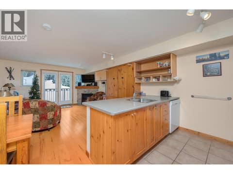 9808 Silver Star Road, Unit 202, SilverStar, photo 9