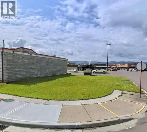 310 Iles Way
