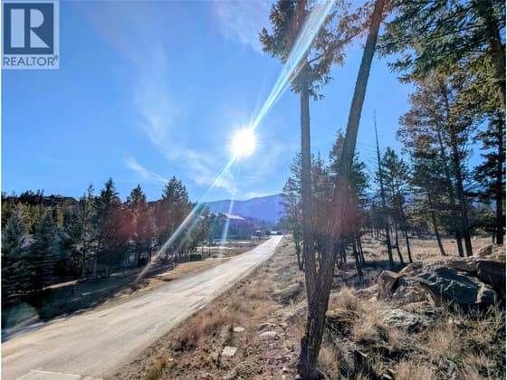 2476 CASTLESTONE Drive