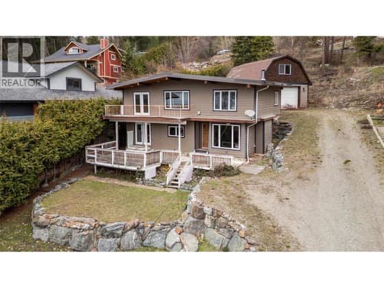 3003 Squilax-Anglemont Road