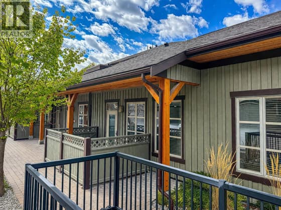 901 7TH Avenue Unit# 207