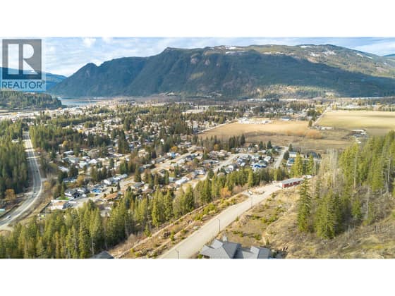 274 Bayview Drive