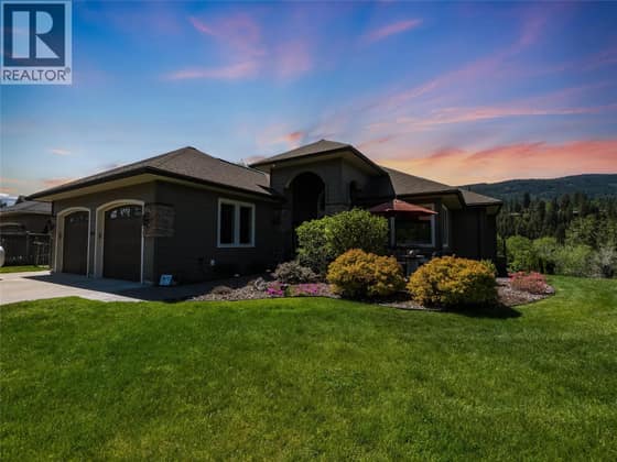 943 Riverview Place
