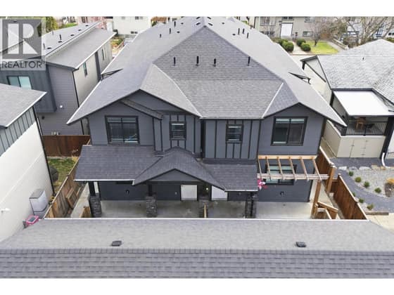 722 Coopland Crescent Unit# 2