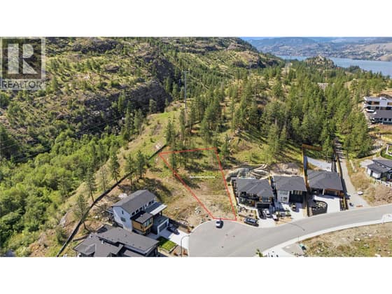 3232 EVERGREEN Drive