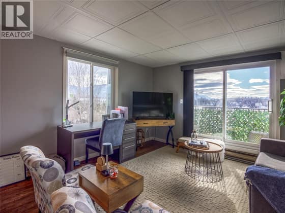 922 Dynes Avenue Unit# 301