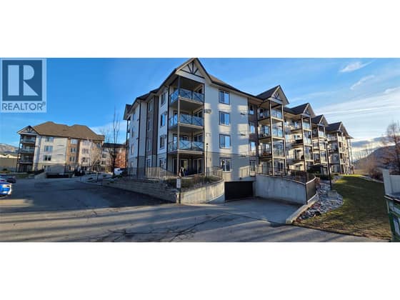 256 Hastings Avenue Unit# 206