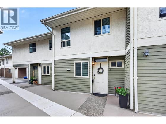 145 NICOLA Street Unit# 15
