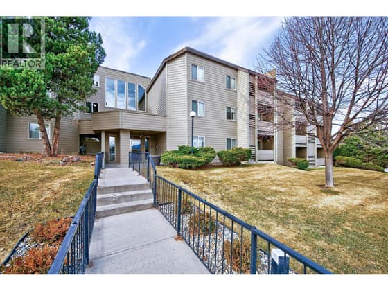 1560 Summit Drive Unit# 106