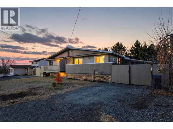 1582 Stage Road