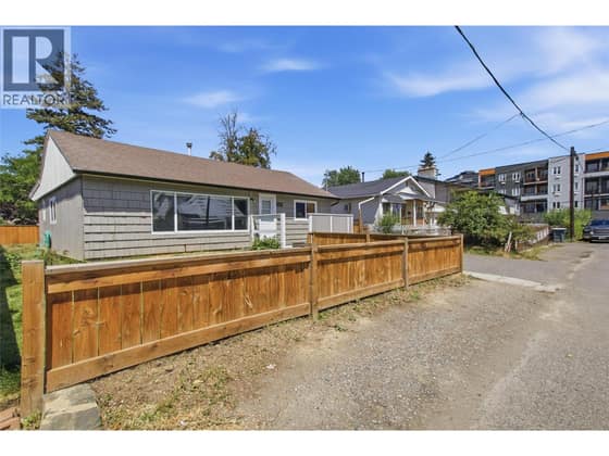 124 Williams Street