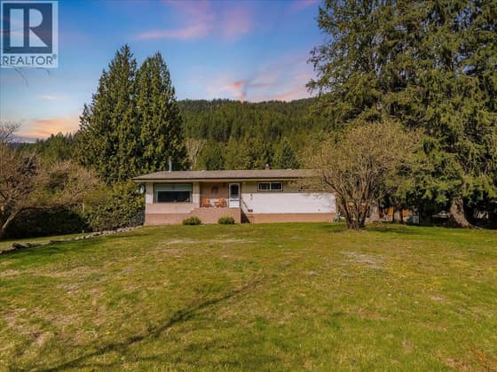 1663 Moran Road Road