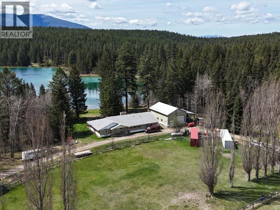 2325 Wardner Fort Steele Road