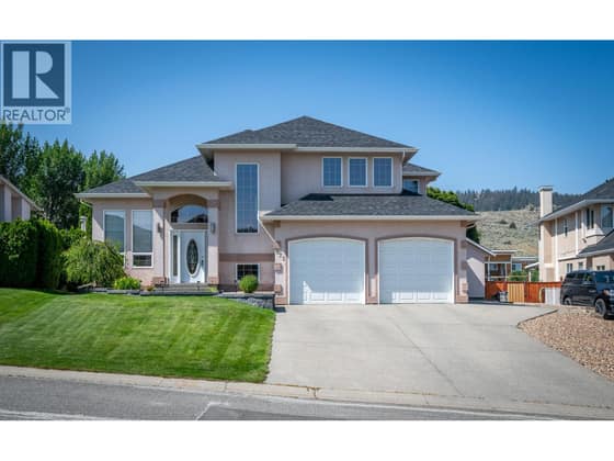 975 Regent Crescent