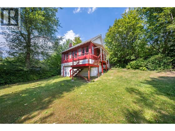 3824 Broadwater Road