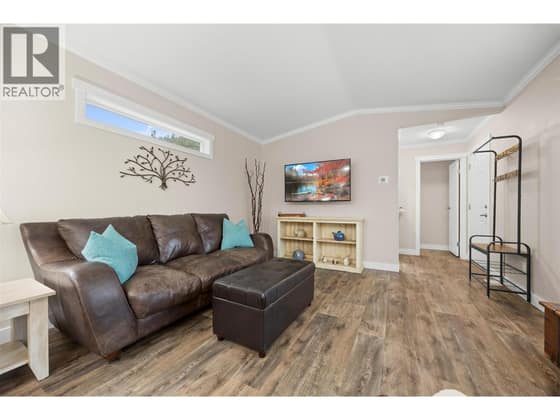 1860 Boucherie Road Unit# 33