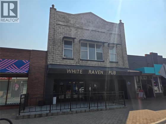 412 Main Street
