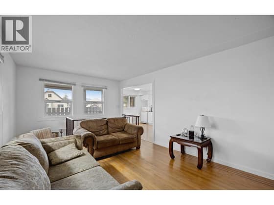 293 Poplar Street