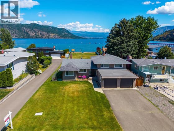 329 & 331 Lakeshore Drive