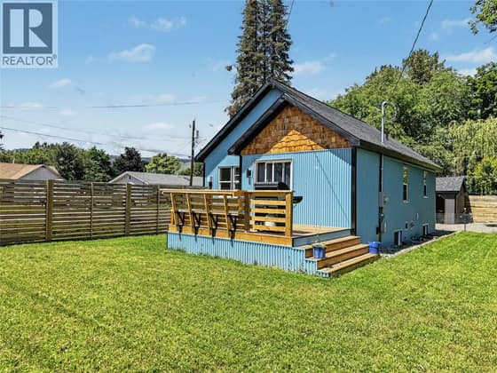 987 Kettle River Drive