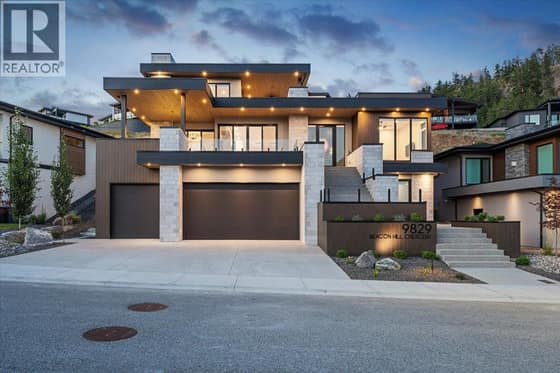 9829 Beacon Hill Crescent
