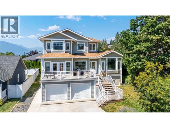 201 25TH Avenue S