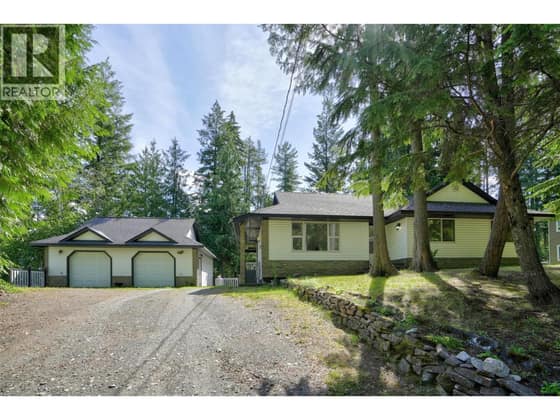 452 Balfour Crescent