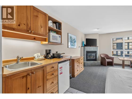 5340 Big White Road Unit# 315