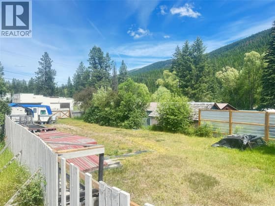 2 Wallace Mountain Road