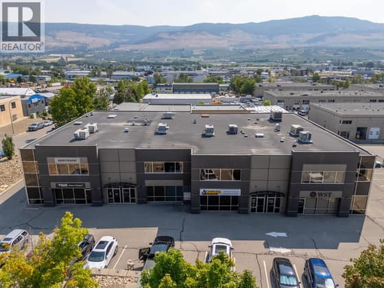 215 Neave Road Unit# 4A