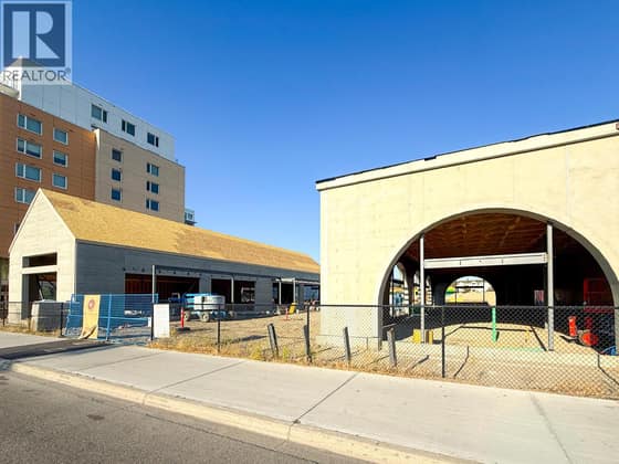 3141 Lakeshore Road Unit# 104